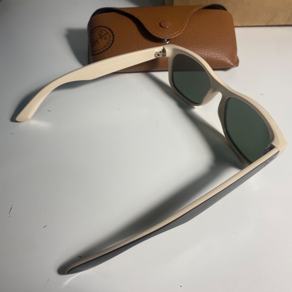 Ray-Ban Wayfarer Sunglasses - New, Never Worn - Picture 2 of 3
